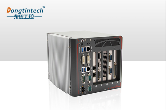车载嵌入式工控机.png 车载嵌入式工控机.png
